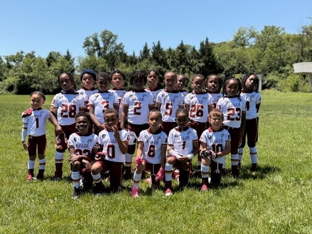 Junior division players ages 8 to 10